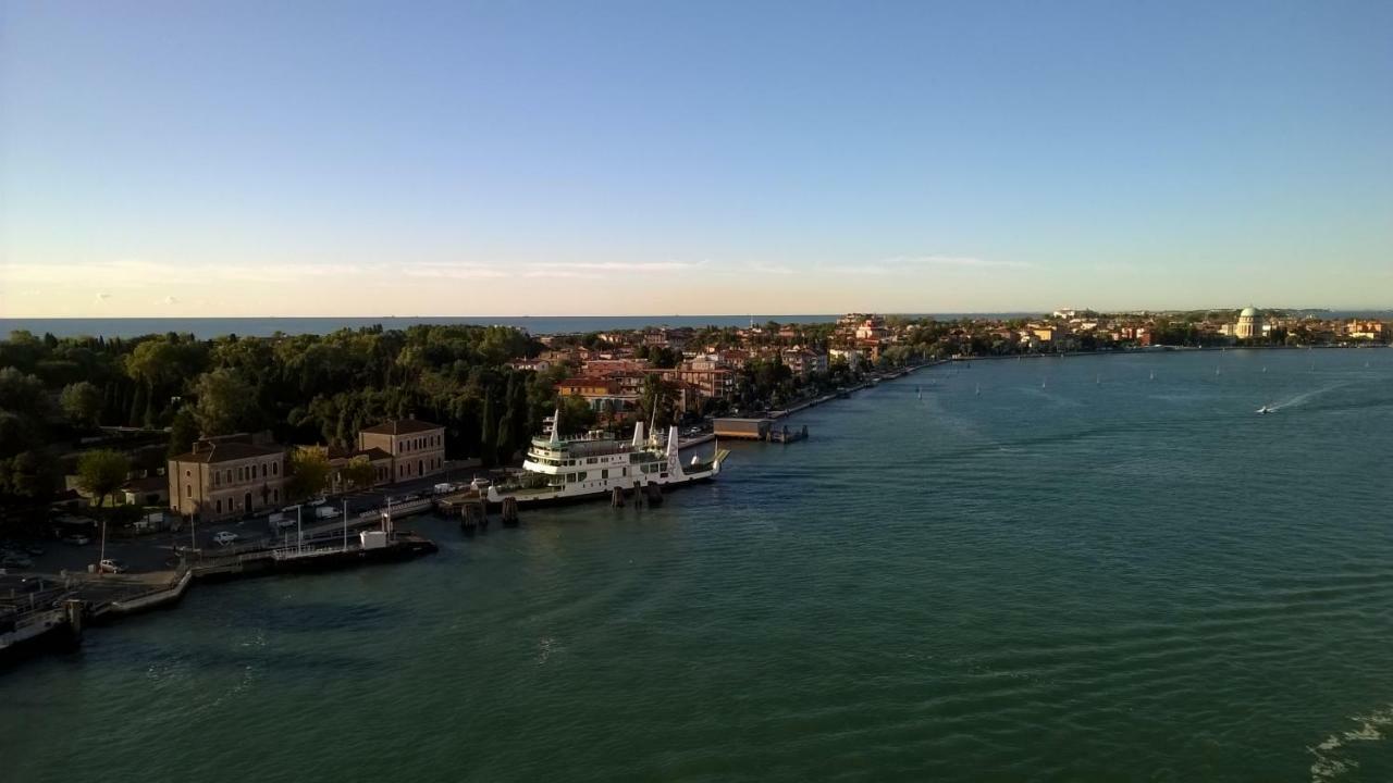 Appartamento Alla Riviera Lido di Venezia Exterior photo